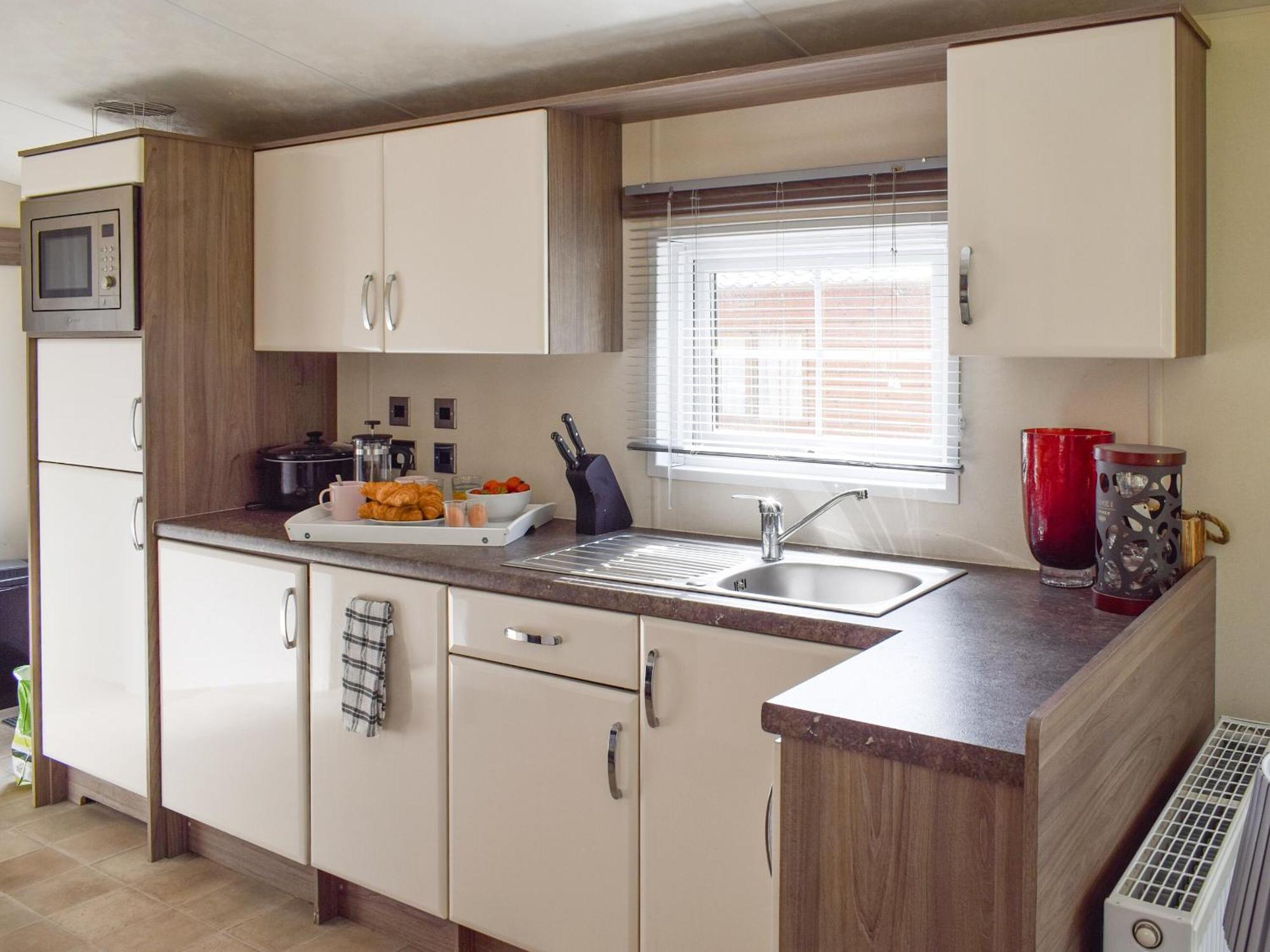 Bridge End Lodge Dollar Екстериор снимка